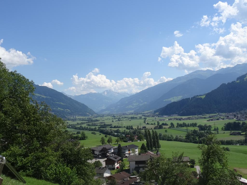 Panorama Apartment Bruck am Ziller Luaran gambar